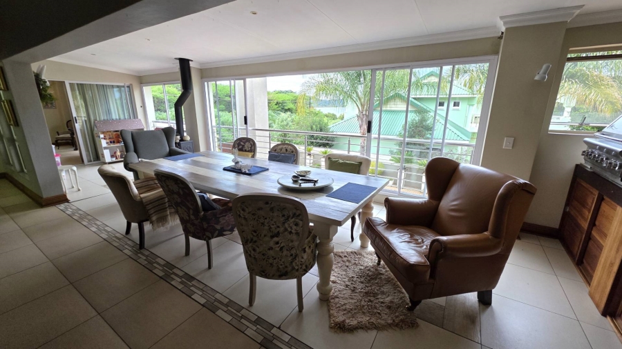 3 Bedroom Property for Sale in Caribbean Beach Club North West